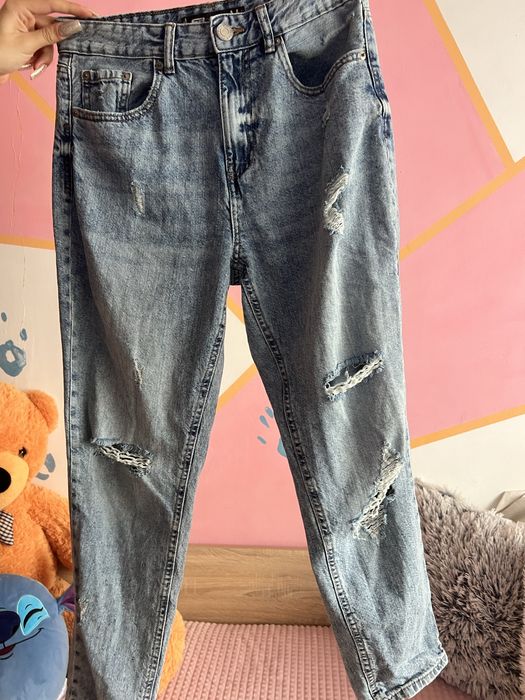 Дамски дънки М размер