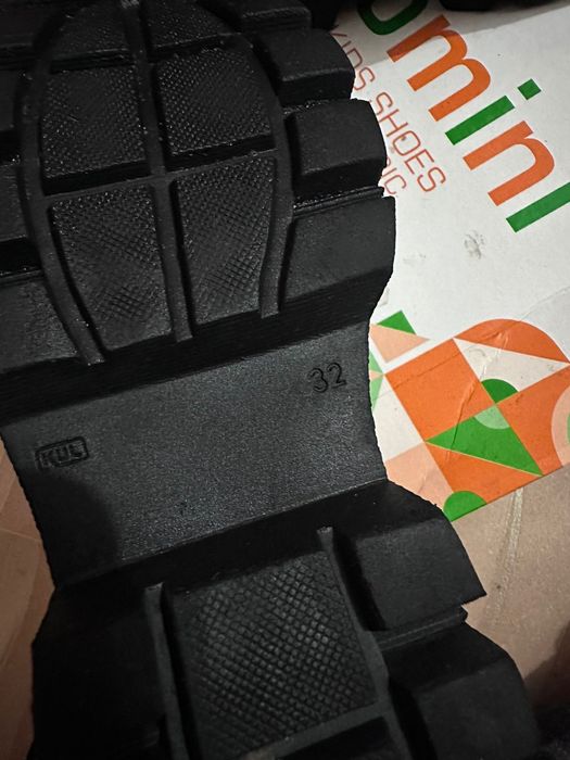 Детские сапоги девочка