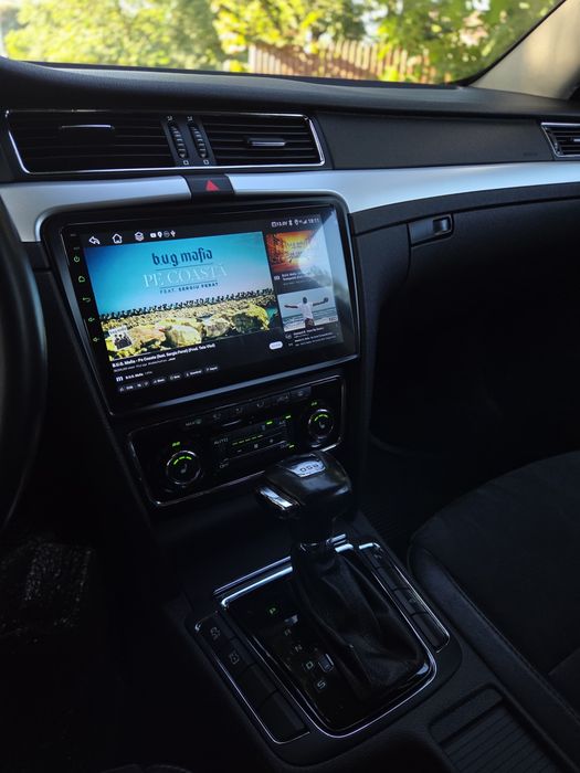 SKODA Superb 2011 — imagine 5