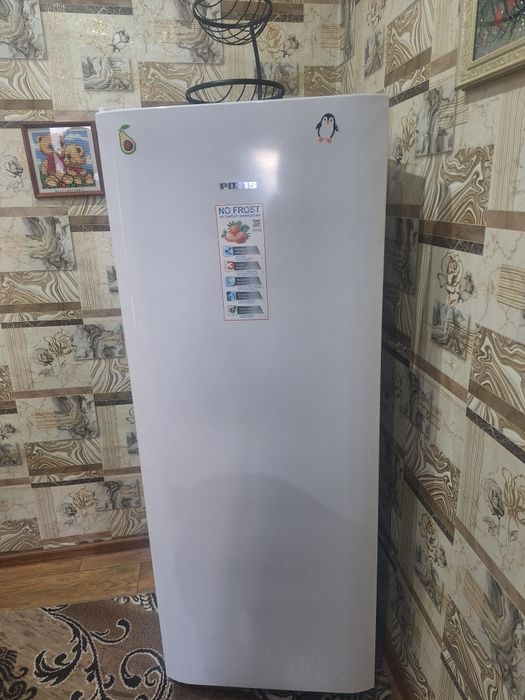 Продам морозильную камеру
