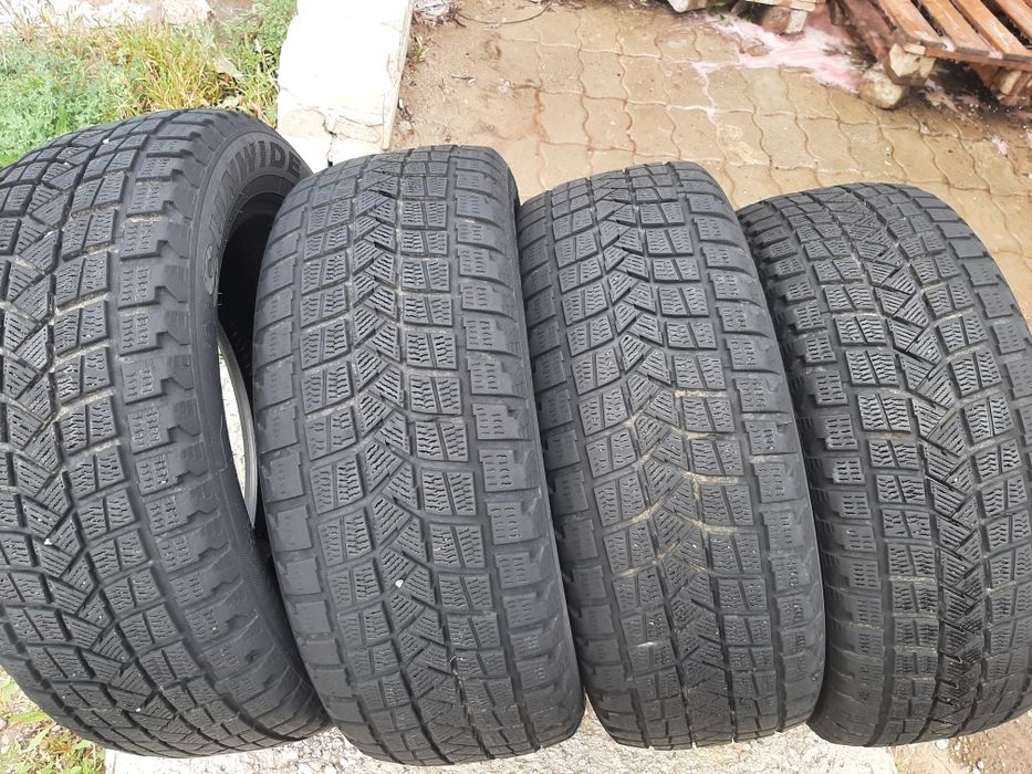 Продам шины 235/55/18  Китай