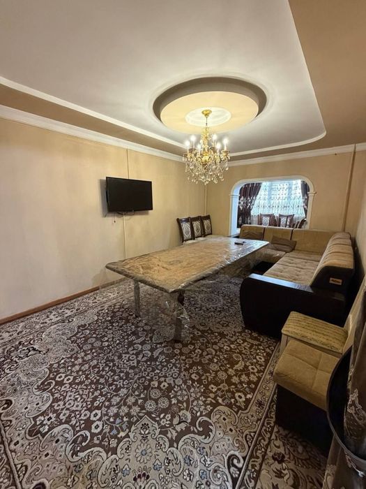 Продается 3 ком. Квартира площадью 85 кв.м. В Мархабо ор. Страда пицца