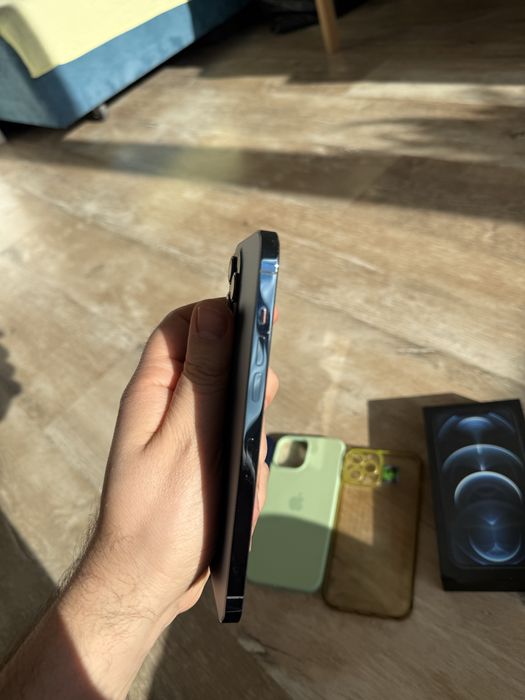 iPhone 12 pro max 256GB midnight blue