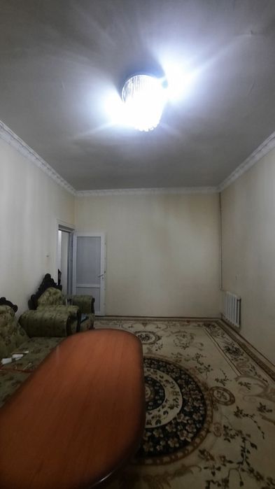 Аренда  метро беруни 2.хонали оилага берилади расмдаги уй чорсу якин