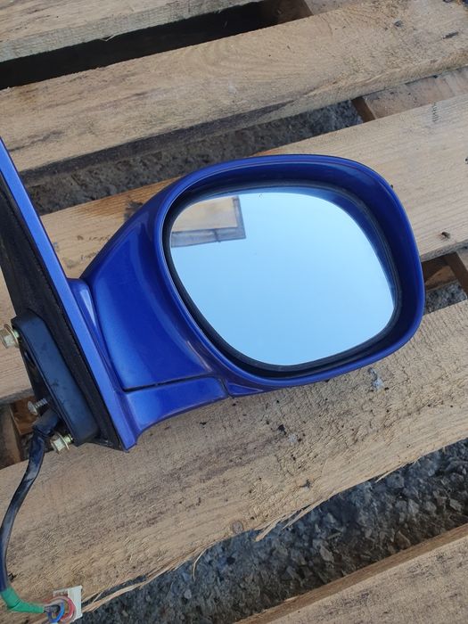 Огледала Toyota Rav4 1