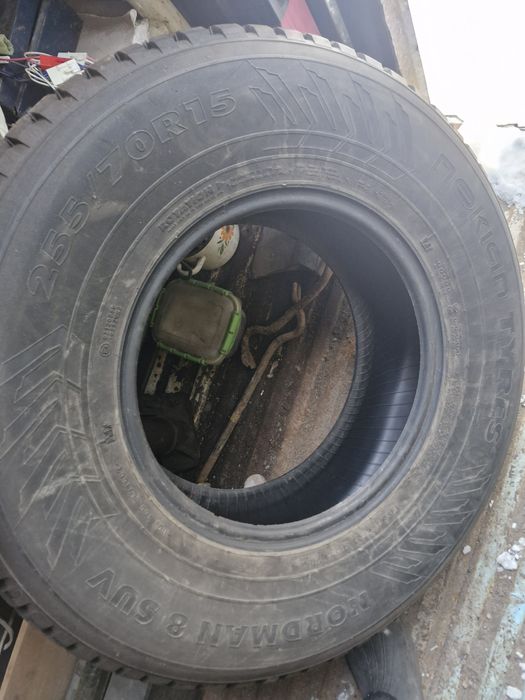 Продам зимние шины