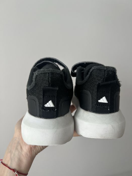 Adidas kids кроссовки
