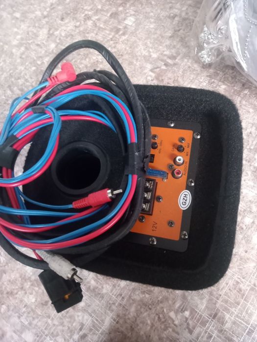 Продам Буфер с провадами