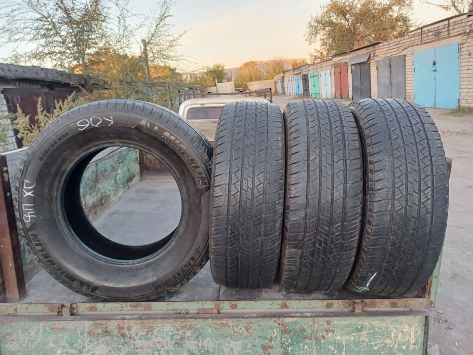 Продам шины всесезонка 255/65/17