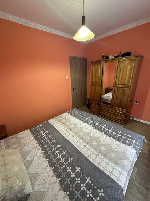 Продава се Тристаен апартамент в Търговище, Център - 85 кв.м за 1350 €/кв.м - Снимка #6