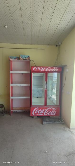 Magazin jihozlari sotiladi holati yangidey.