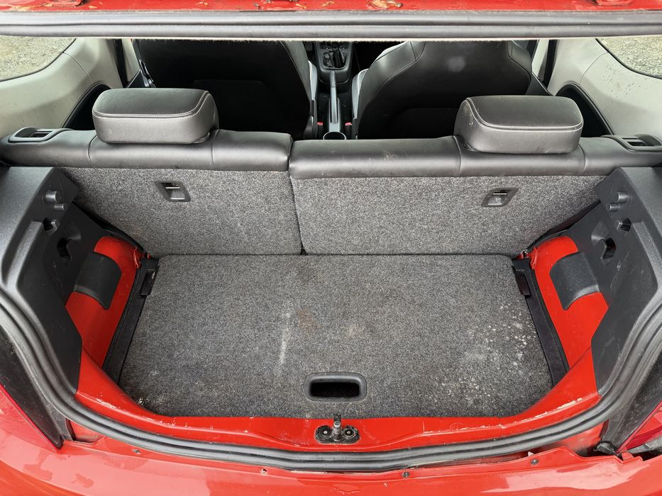 Vw Up! 1.0i MPI groove на части!