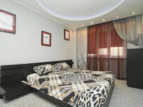 Квартира для двоих в городе, уют и комфортഐ