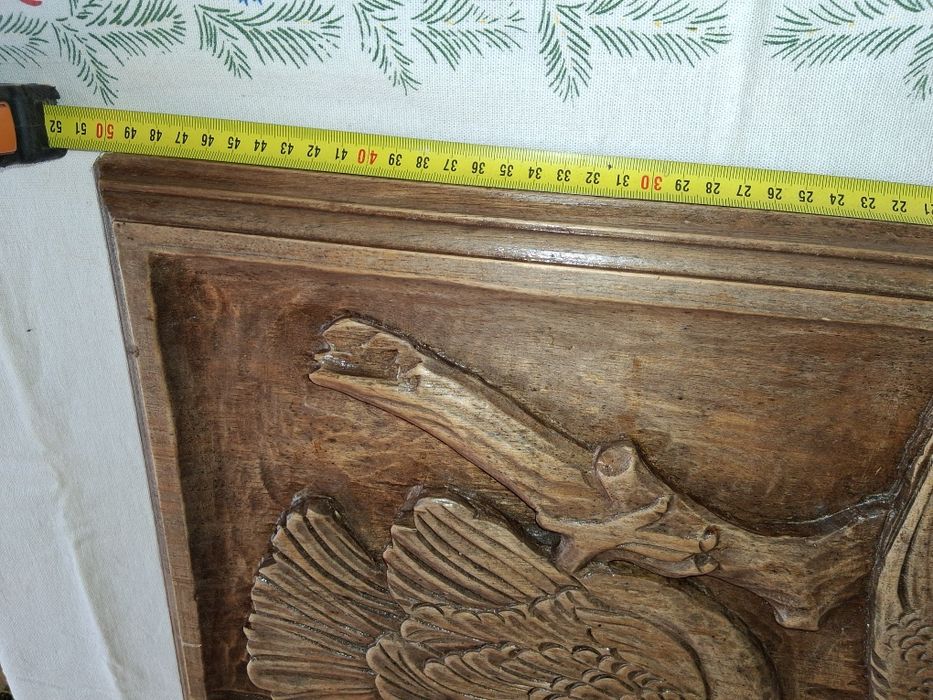 Tablou sculptat in lemn