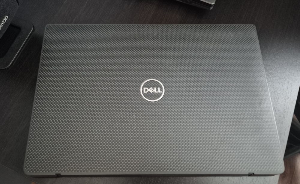 Ноутбук Dell Latitude 7300