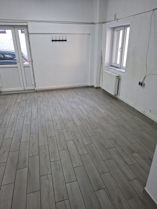 Spatiu comercial de inchiriat