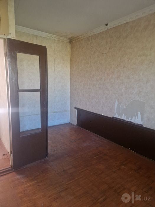 2 xonali kvartira sotiladi