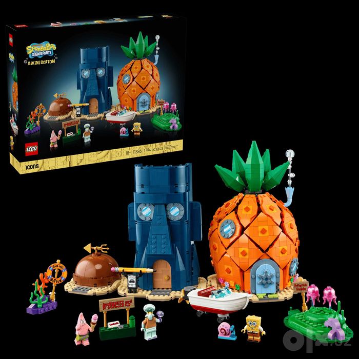 LEGO® Icons 11386 SpongeBob SquarePants: Bikini Bottom