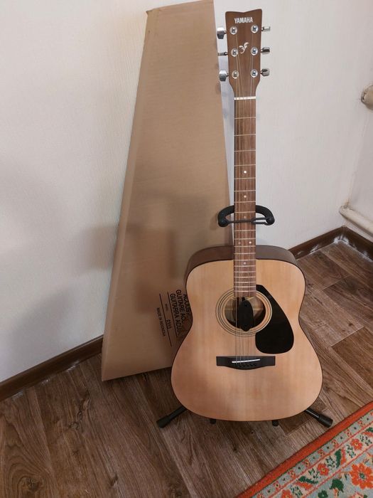 Гитара новая Yamaha f 310