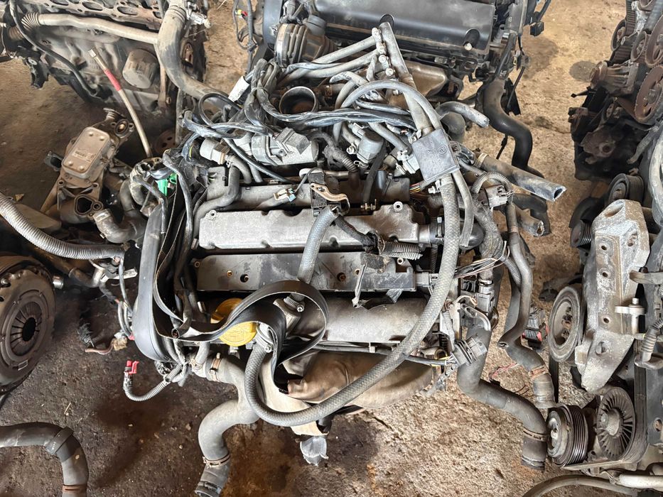 Двигател мотор з16хе опел мерива астра z16xe