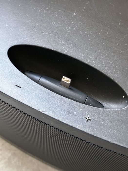 Pachet Hi-Fi Audio: Boxă Bowers & Wilkins Z2 + Apple iPod Touch Gen 6 (32GB)