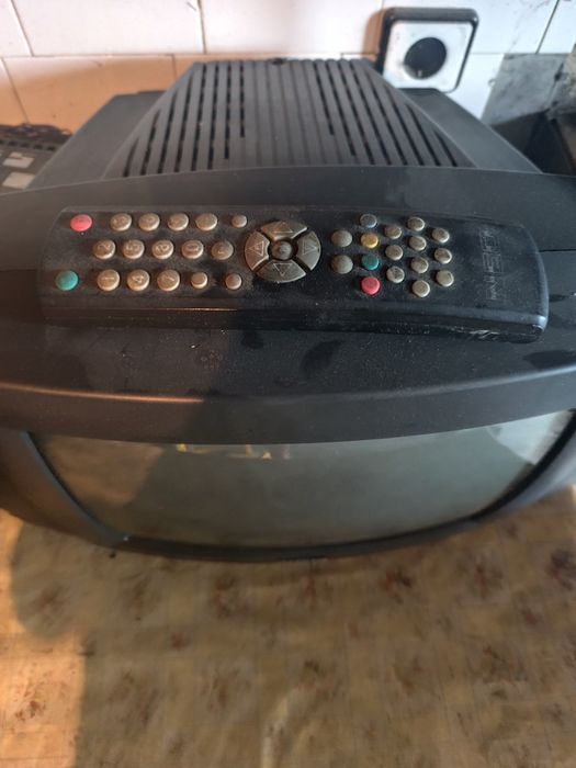 Телевизор NEO 20 лева