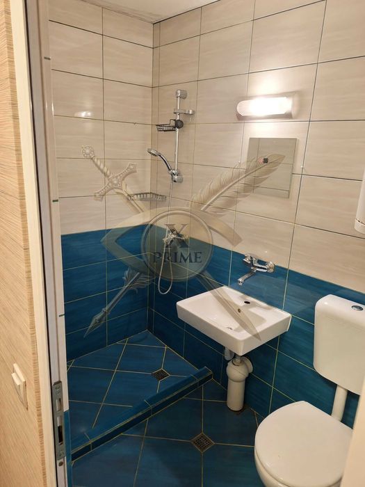 Тристаен апартамент във Възраждане 2! 21936462