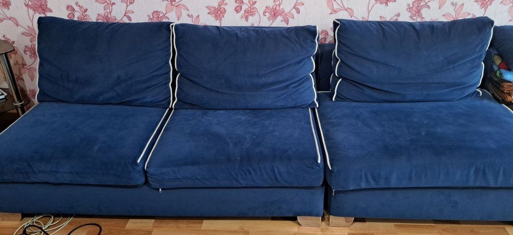 Диван пятиместный