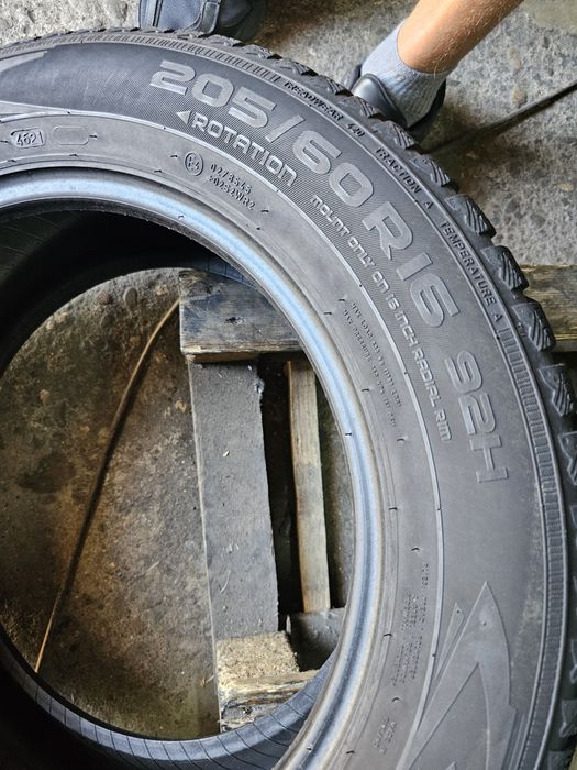 2 anvelope iarna 205 60 16 Nokian 2021