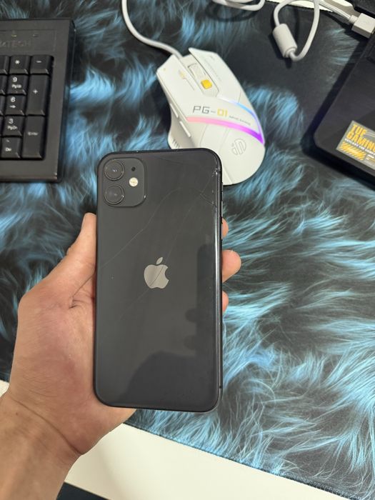 Iphone 11 64 ГБ 78%  каробка документ