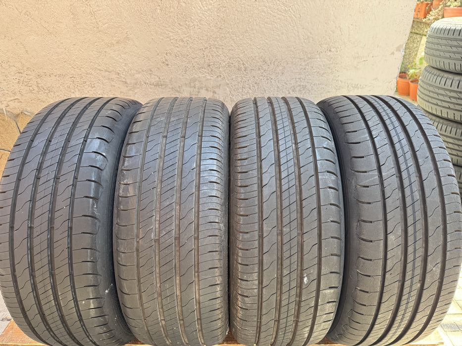 Автомобилни гуми 205 55 16 Goodyear