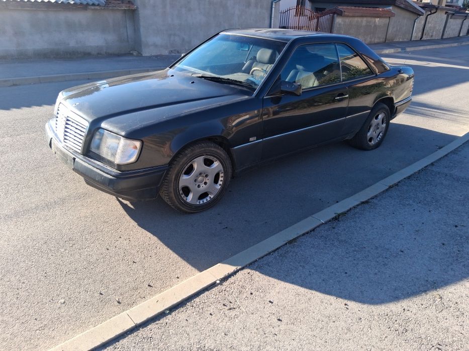 Mercedses W124 E200 Coupe на части!