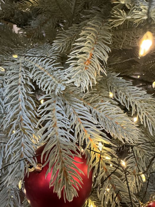 Елка искусственная