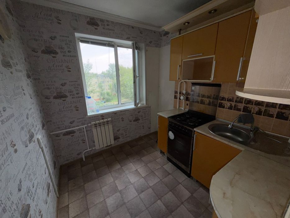 Продам 3 ком КЖБИ Чкалова 6