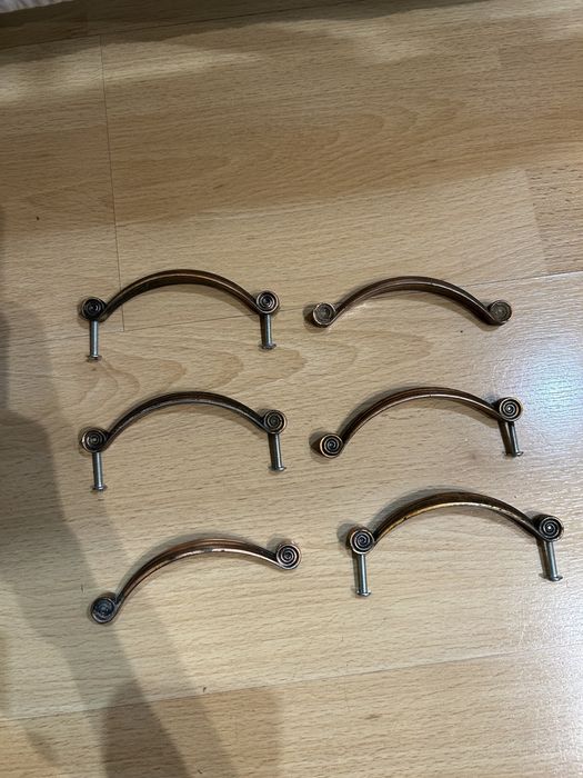 Продам ручки на дверь