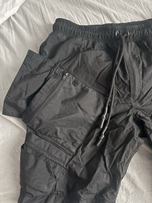 Luda къси панталони