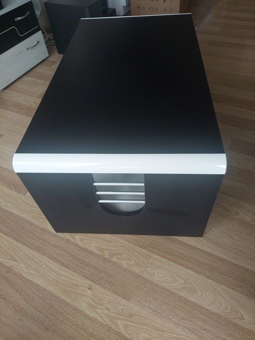 Уникална секция за тв + маса комплек за хол