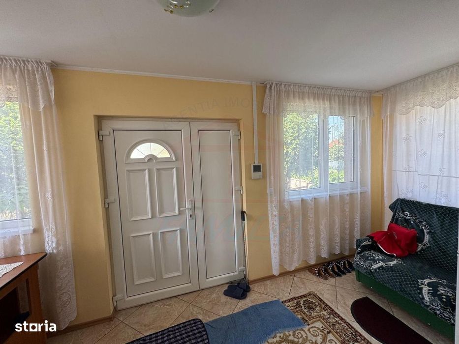 96000 Euro casa+garaj+teren 2.405mp in com Branistea, sat V. Alecsand