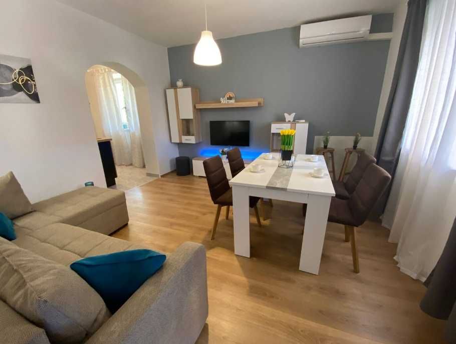 Дава се под наем Двустаен апартамент в Пловдив, Захарна фабрика - 71 кв.м за 367.2 € - Снимка #3