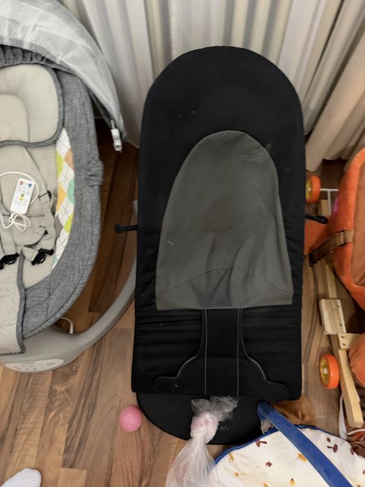 Balansoar Baby Bjorn Black