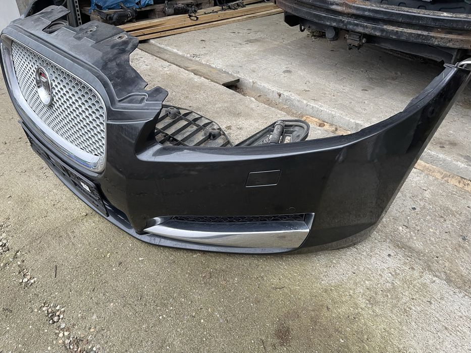 Bara Fata Completa Jaguar XF Facelift senzori spalatoare culoare LNL