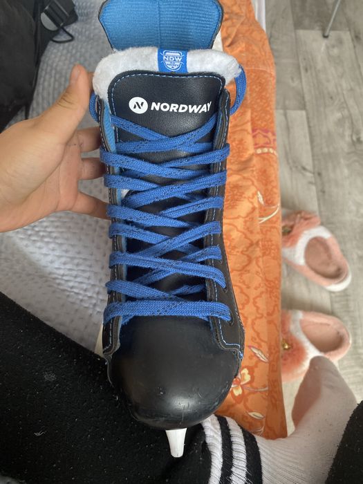 Продам коньки нордвей 350