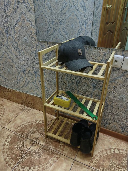 Продам стеллаж-обувницу от Zeta