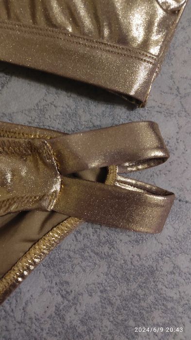 Купальник золото. Новый.