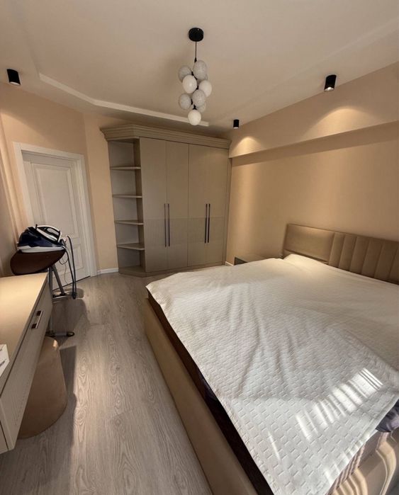 Продается квартира , Сайрам , Же Silk Road , Максим Горький , 2/6/10