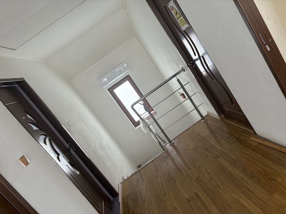 inchiriez camera la 9 km tg jiu parcare gratis