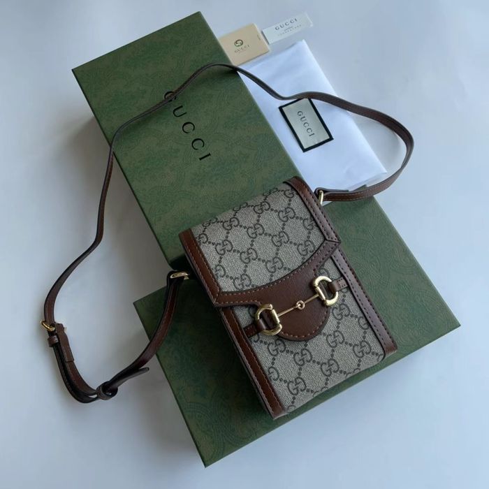 Продам мини-сумку через плечо Gucci