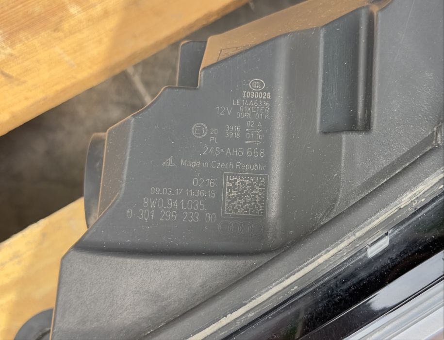 MATRIX Фарове AUDI A4 B9 8W0941035 8W0941036