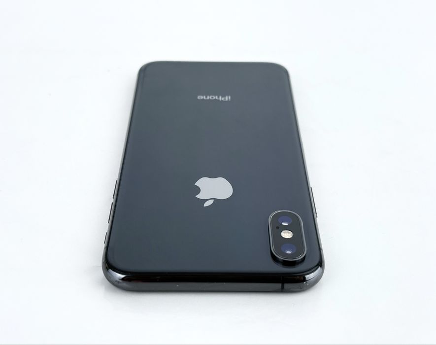 Apple iPhone XS 256GB Space Gray Отличен!