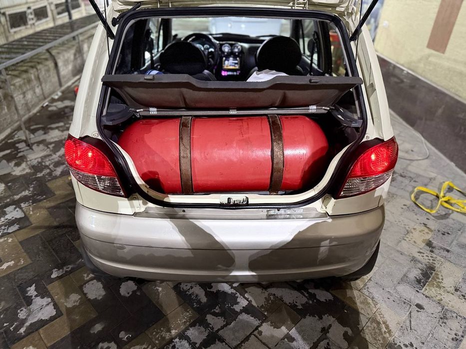 Matiz best srochini sotiladi 2015 metan bonzin